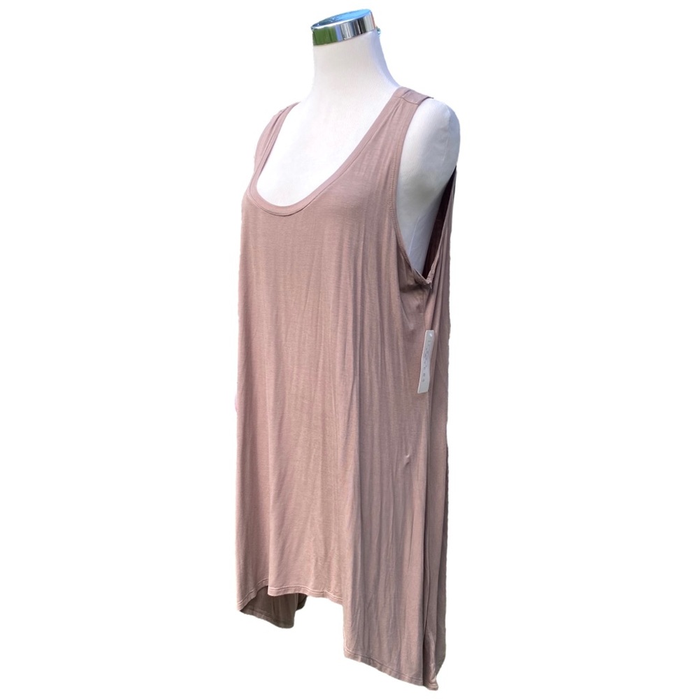 LOGO Layers by Lori Goldstein XL Tank Sharkbite Asymmetric Hem Scoop Neck Brown